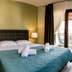Hytro Apartment Áfitos